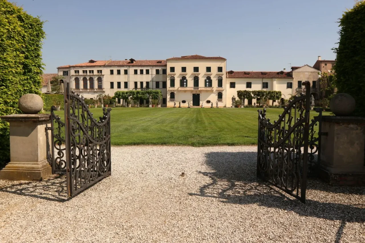La Bella Vita