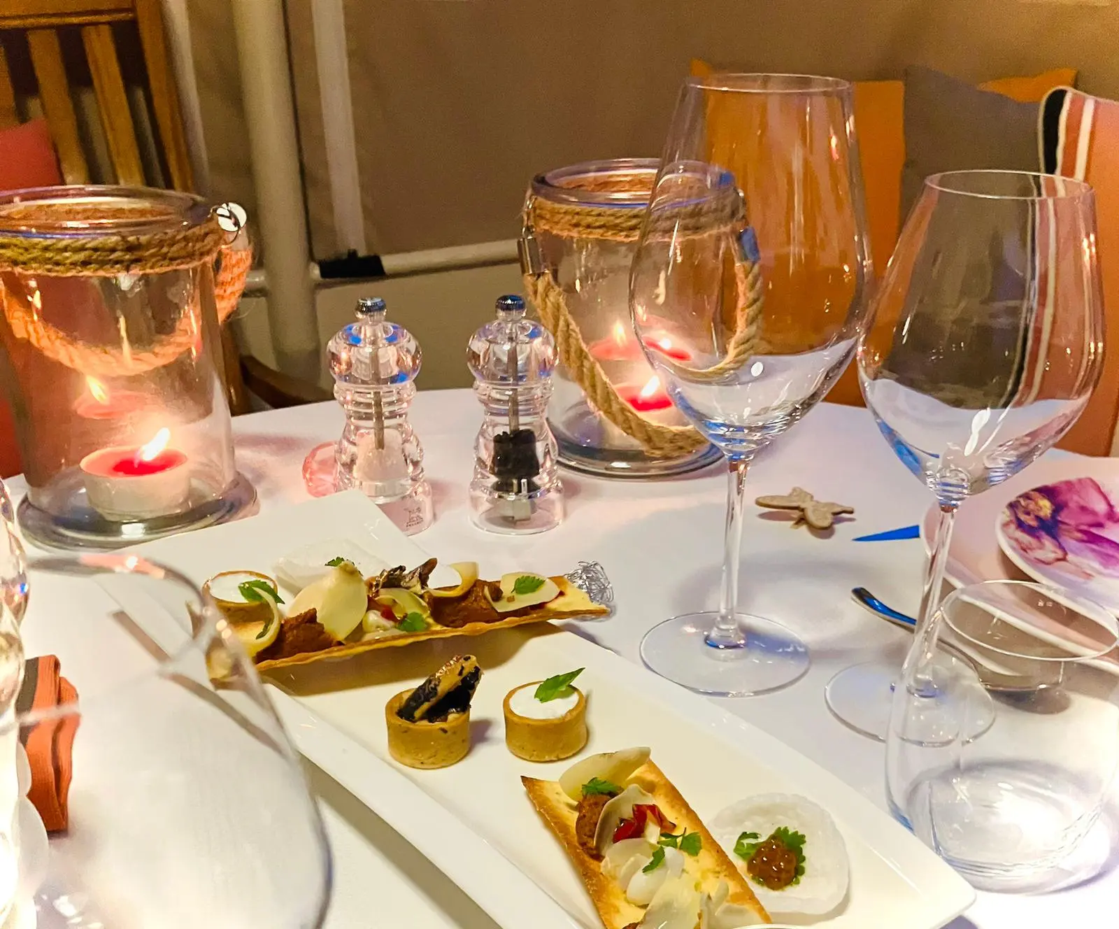 Amour: An Intimate Voyage of Romance and Luxury on the Canal du Midi