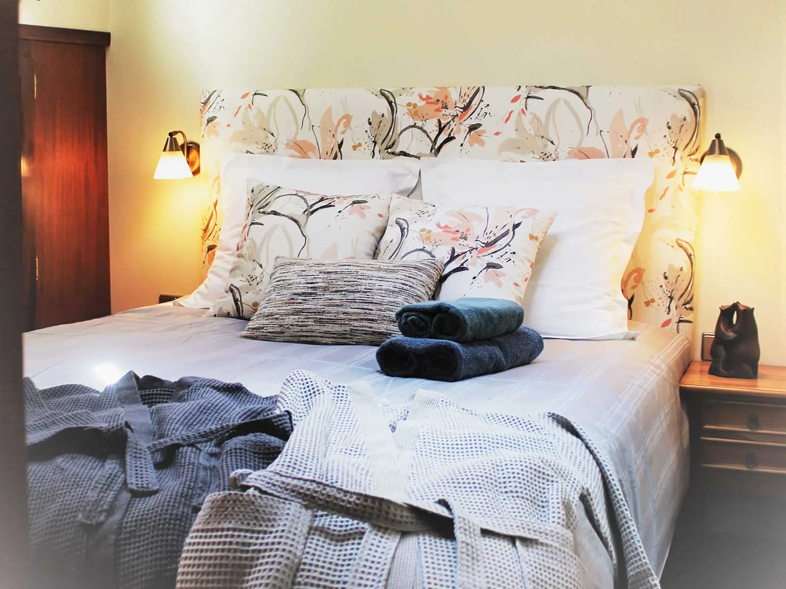 Amour: An Intimate Voyage of Romance and Luxury on the Canal du Midi