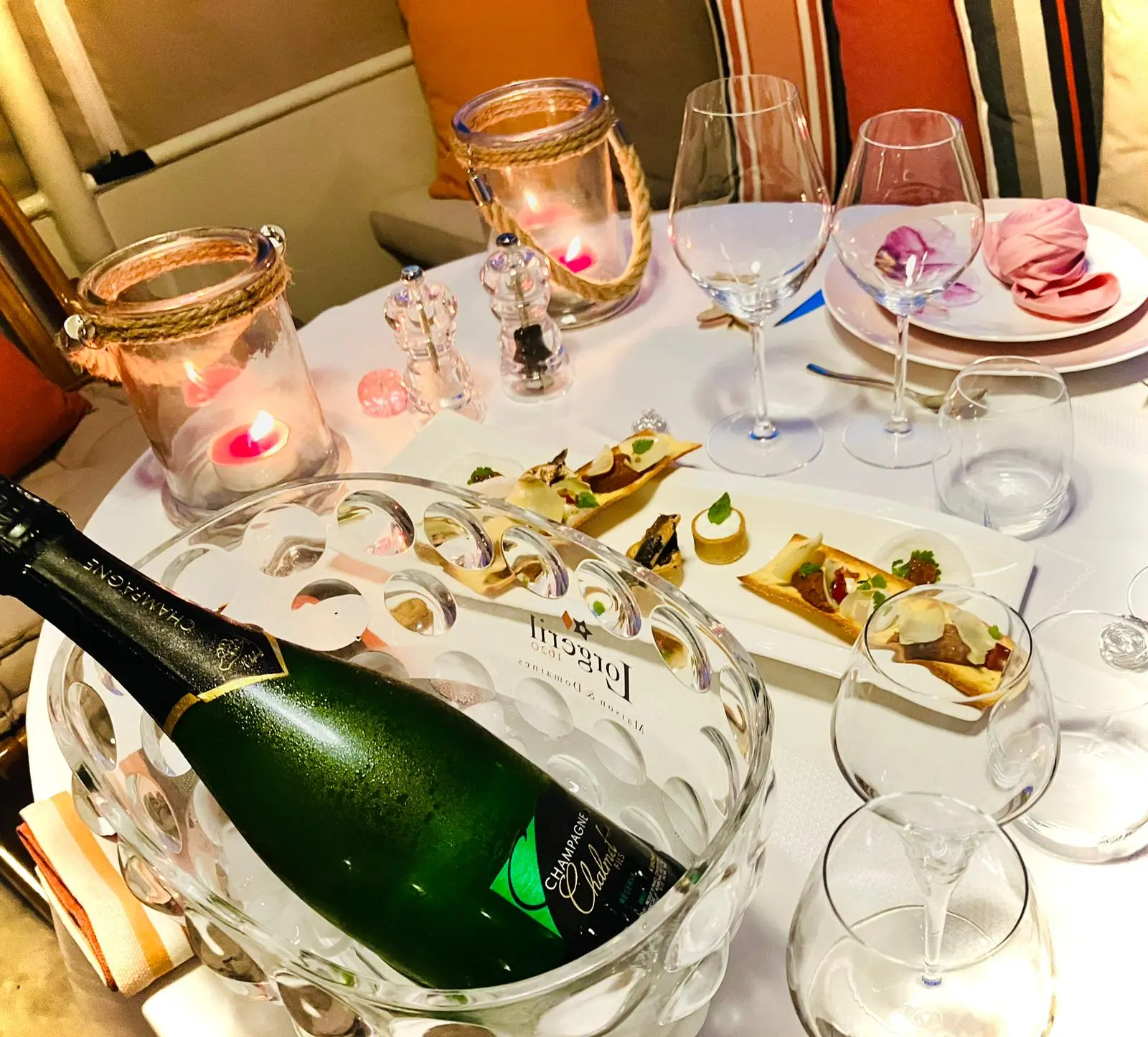 Amour: An Intimate Voyage of Romance and Luxury on the Canal du Midi