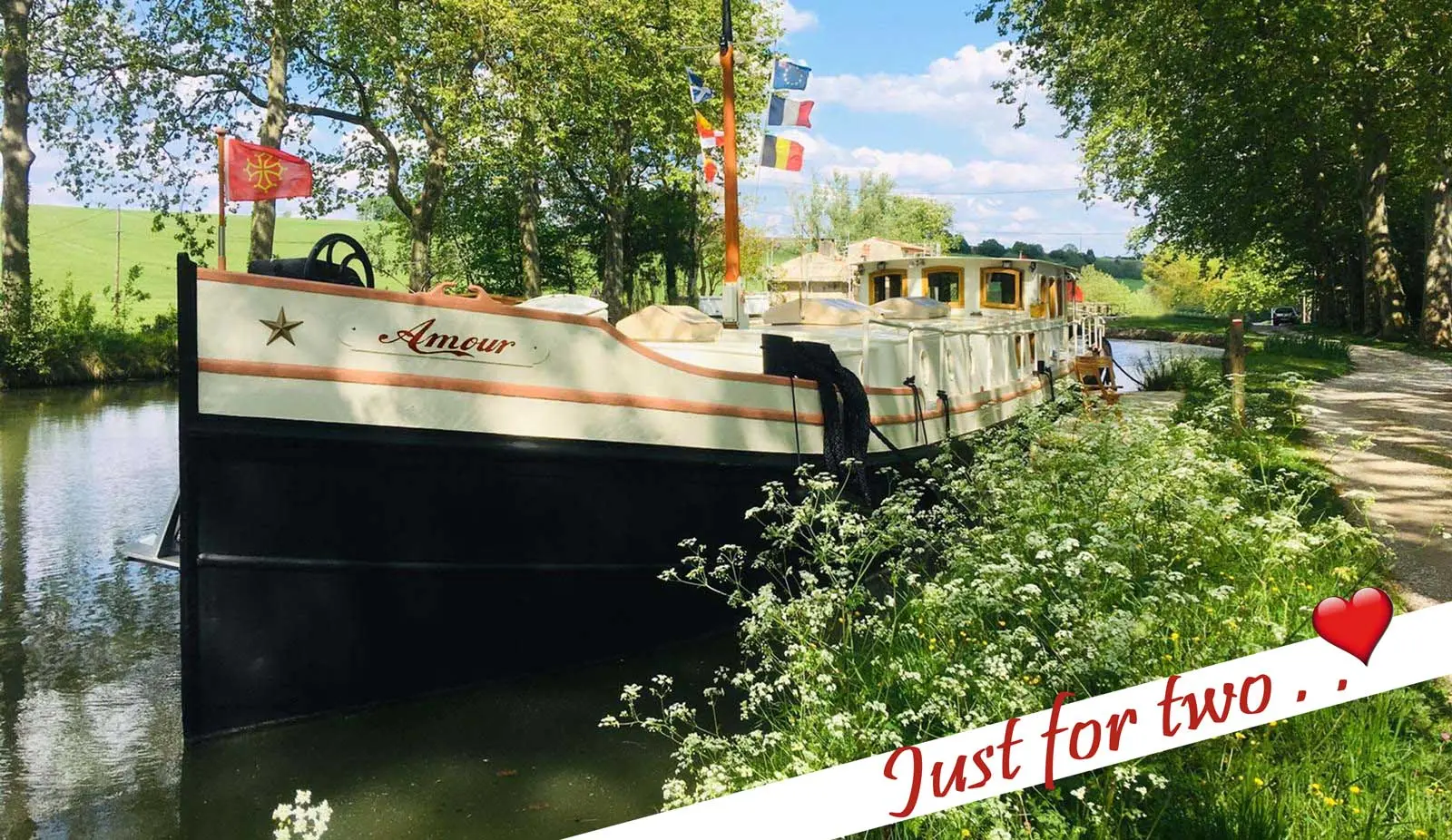 Amour: An Intimate Voyage of Romance and Luxury on the Canal du Midi