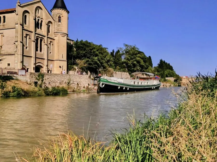 Johanna Midi: An Intimate Cruise Through the Canal du Midi’s Timeless Beauty