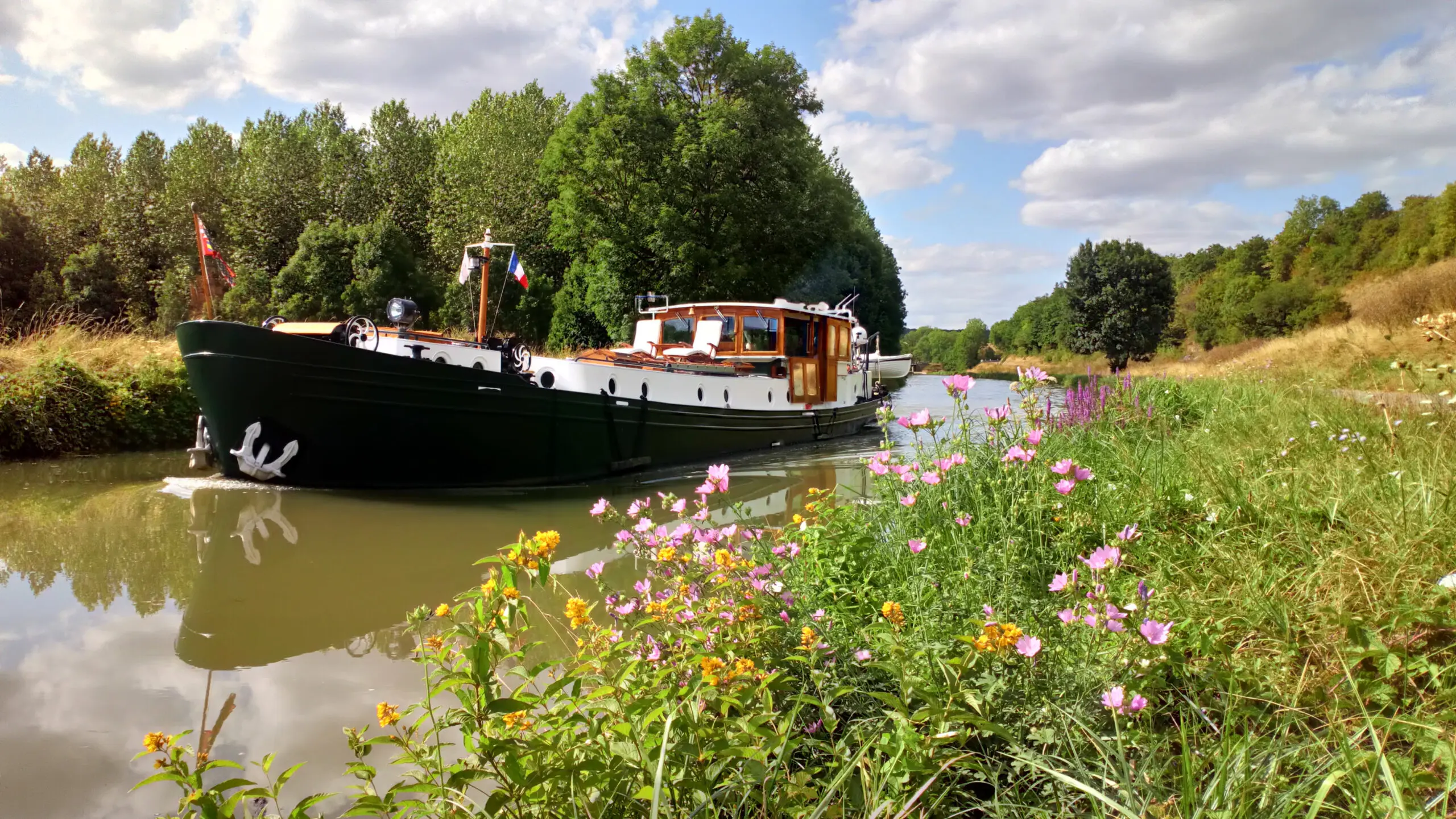 Randle: A Grand Dining Cruise of Epicurean Discovery in North Burgundy