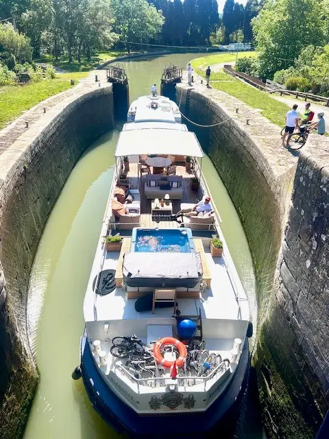 Espérance: A Sunlit Cruise Through Languedoc’s Wine and Heritage Lands