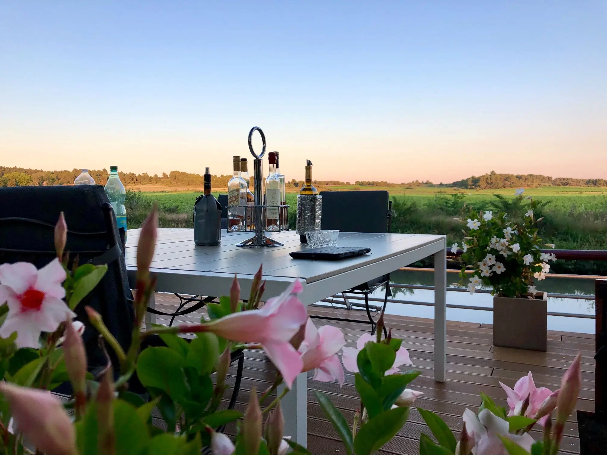 Espérance: A Sunlit Cruise Through Languedoc’s Wine and Heritage Lands