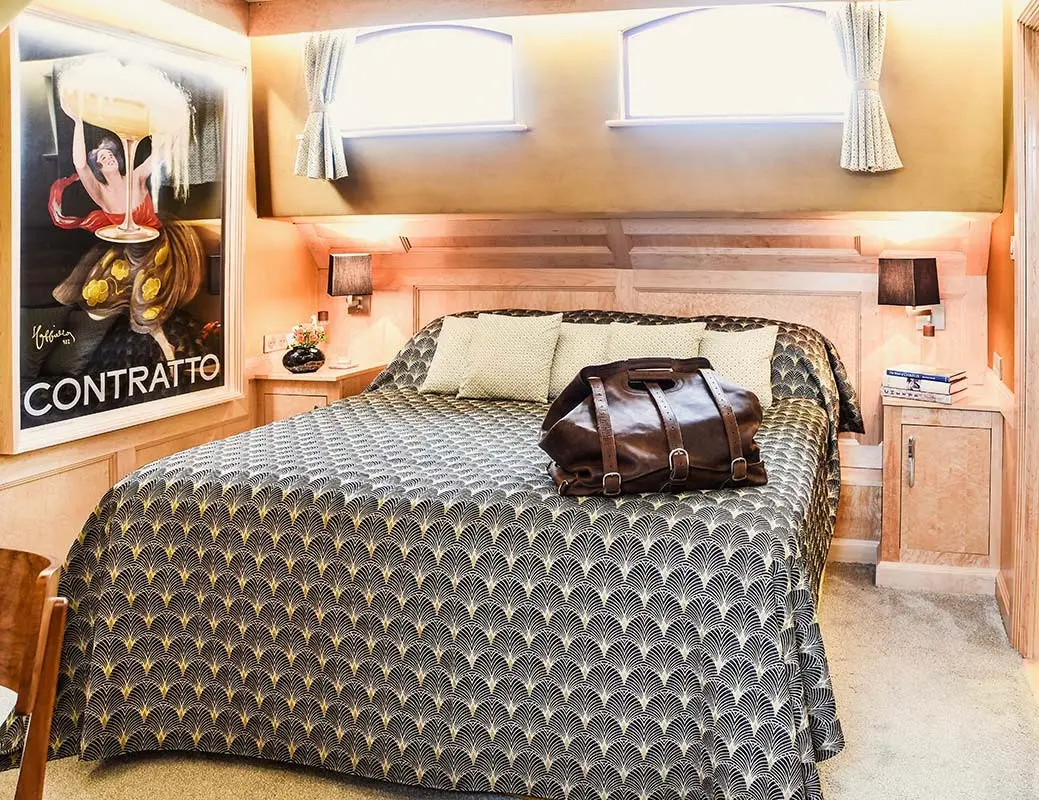 Saroche: A Classic French River Cruise of Culinary Excellence and Serenity