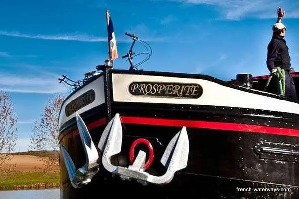 Prospérité: A Sophisticated Journey of Grandeur and Gastronomy in Burgundy