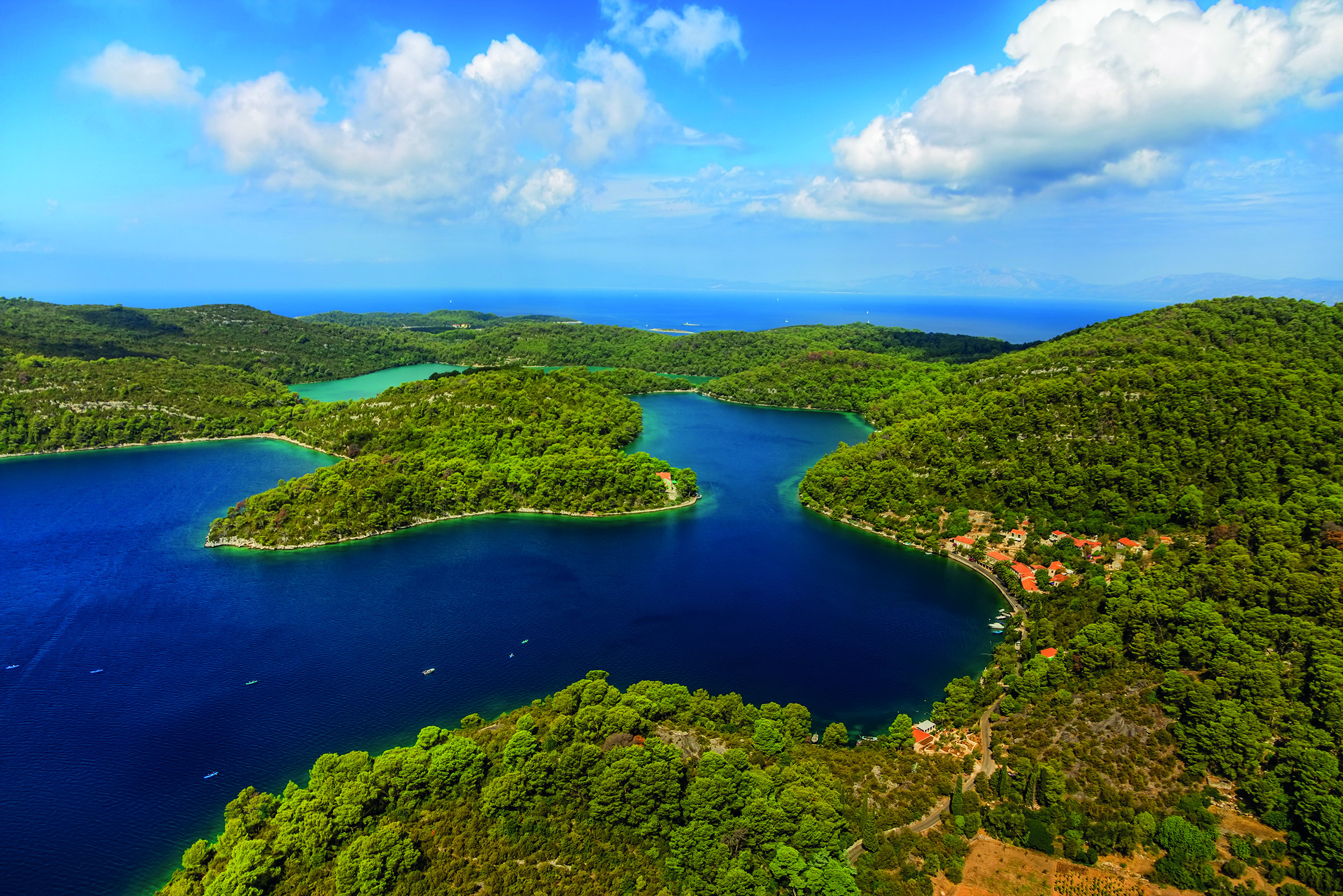 Split to Dubrovnik Yacht Cruise with Dalmatia & Plitvice Lakes