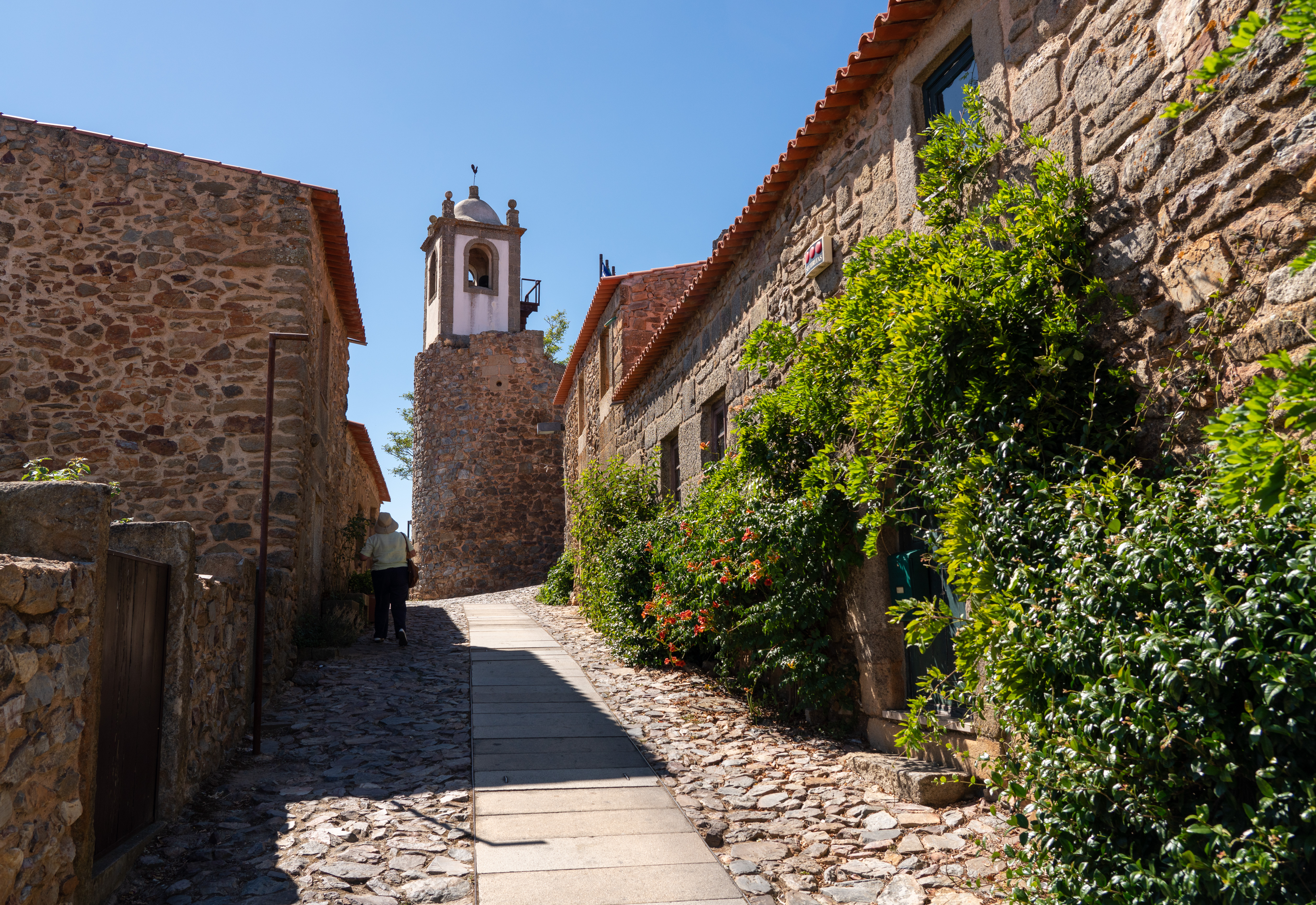 Highlights of the Douro Valley & Salamanca River Cruise