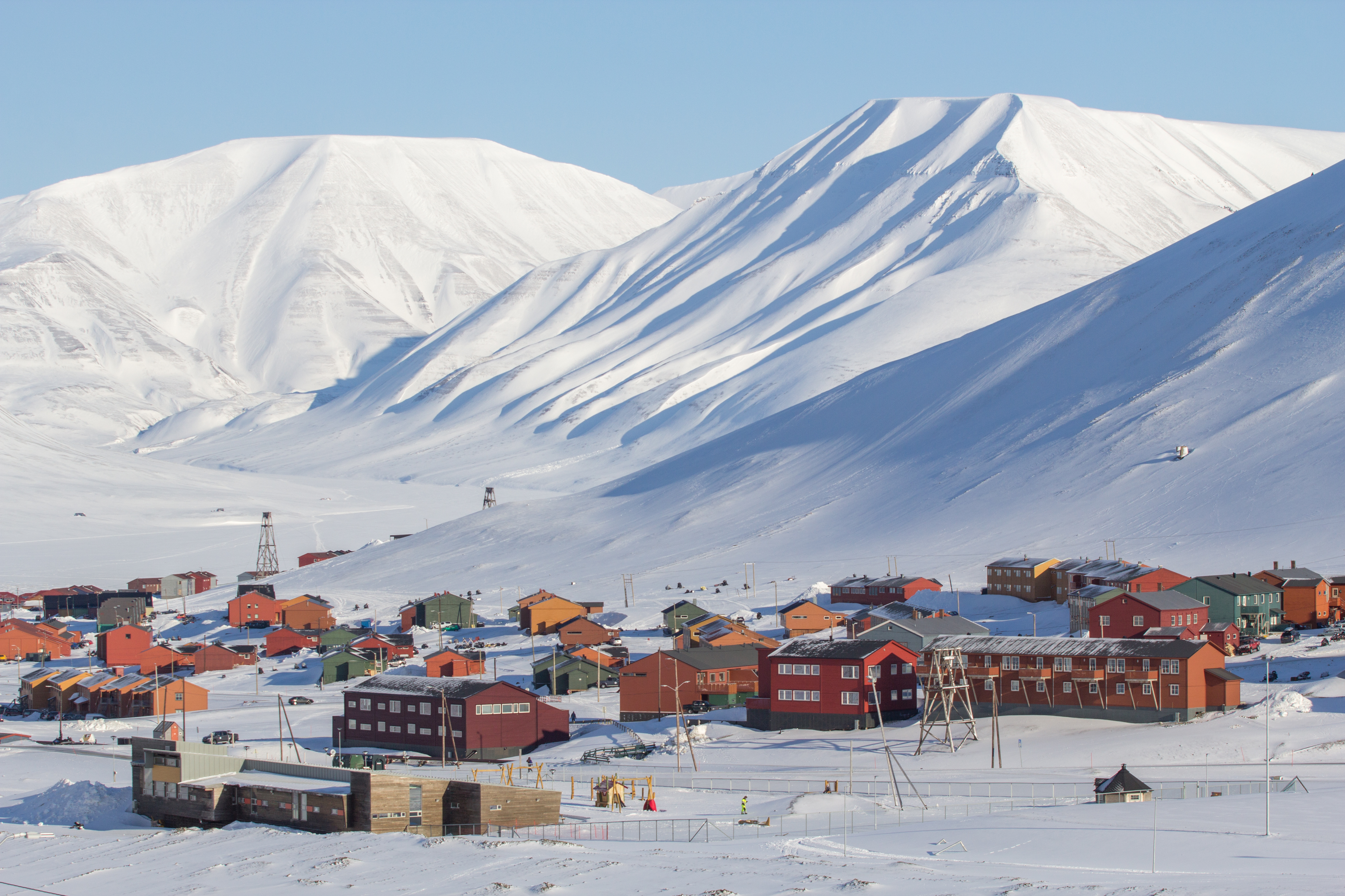 Svalbard Spring Lite Photo Tour w/Piet van den Bemd